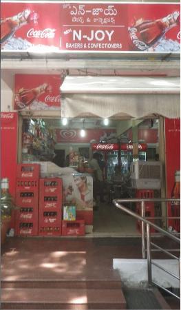 New N-Joy Bakers & Confectioners